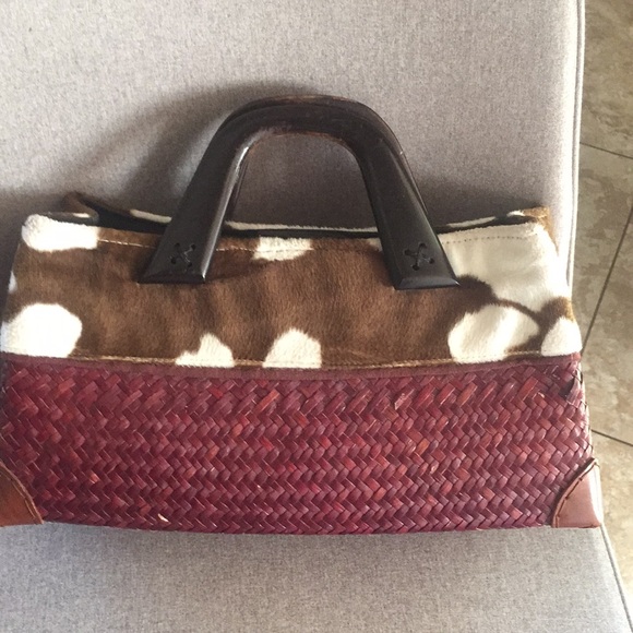 Straw Purse - Picture 2 of 5